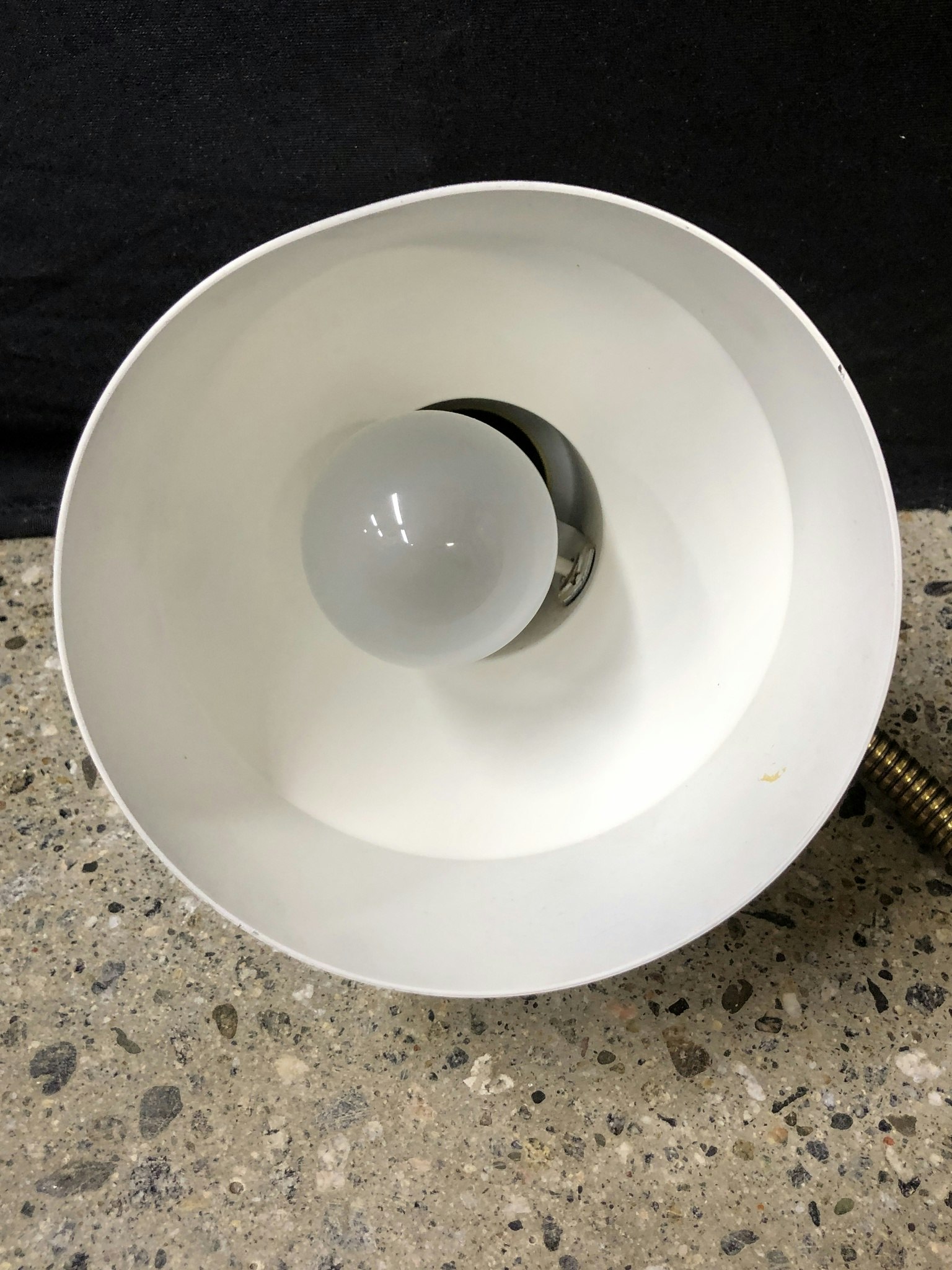 GOLVLAMPA, metall, EWÅ, Värnamo.