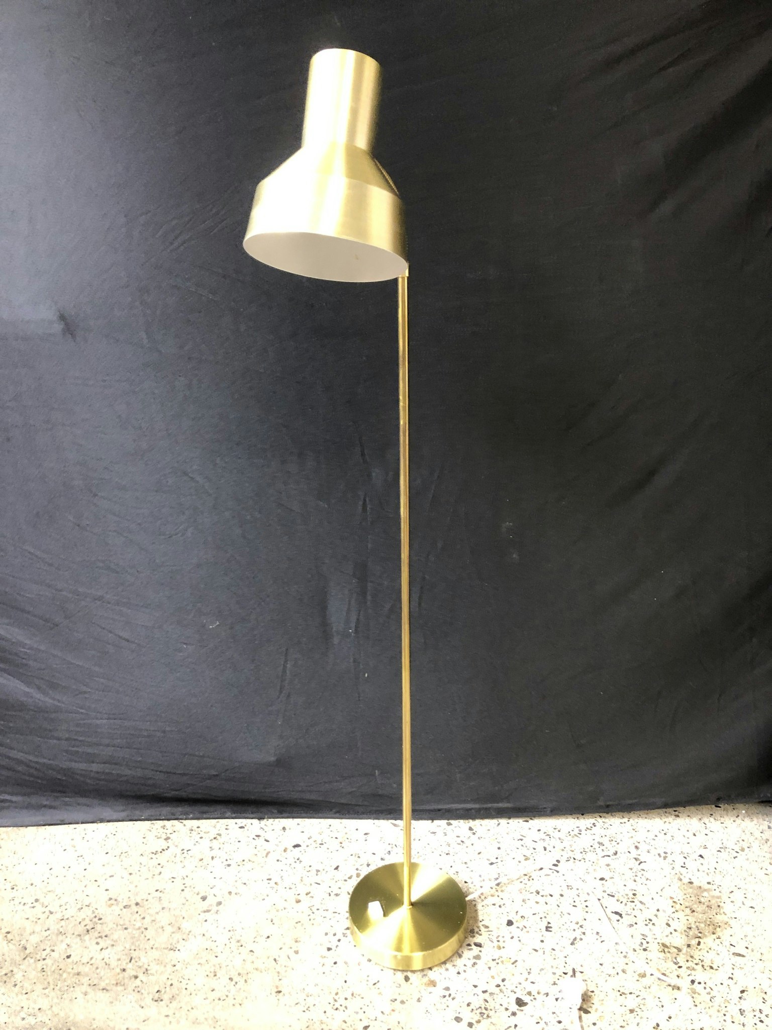GOLVLAMPA, metall, EWÅ, Värnamo.