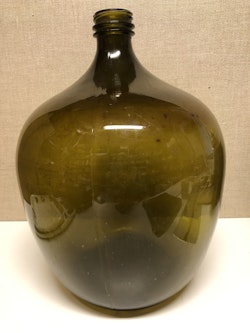 DAMEJANNE, glas, 1900-tal.