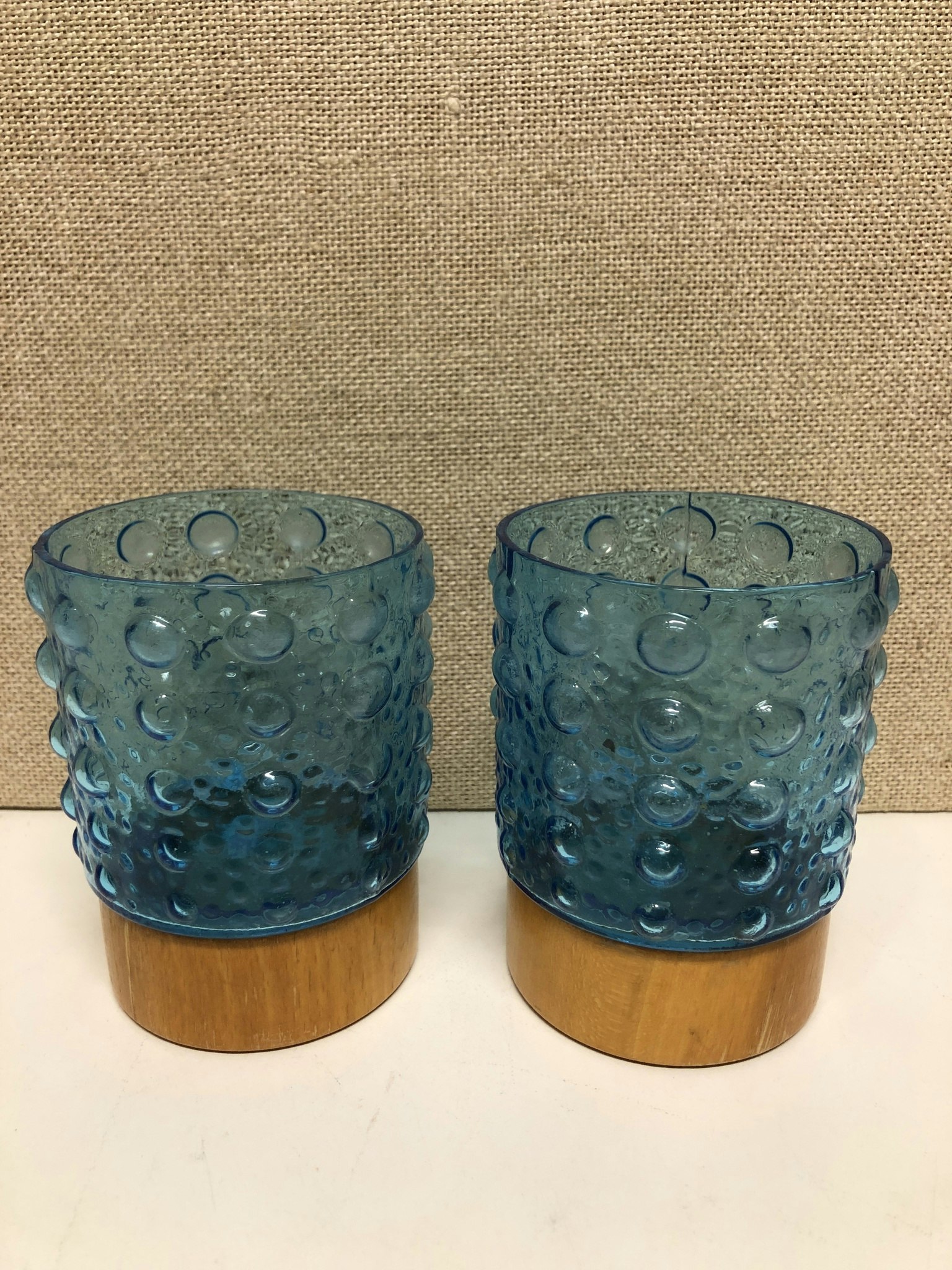 LJUSLYKTOR, ett par, glas, trä 1960/70-tal