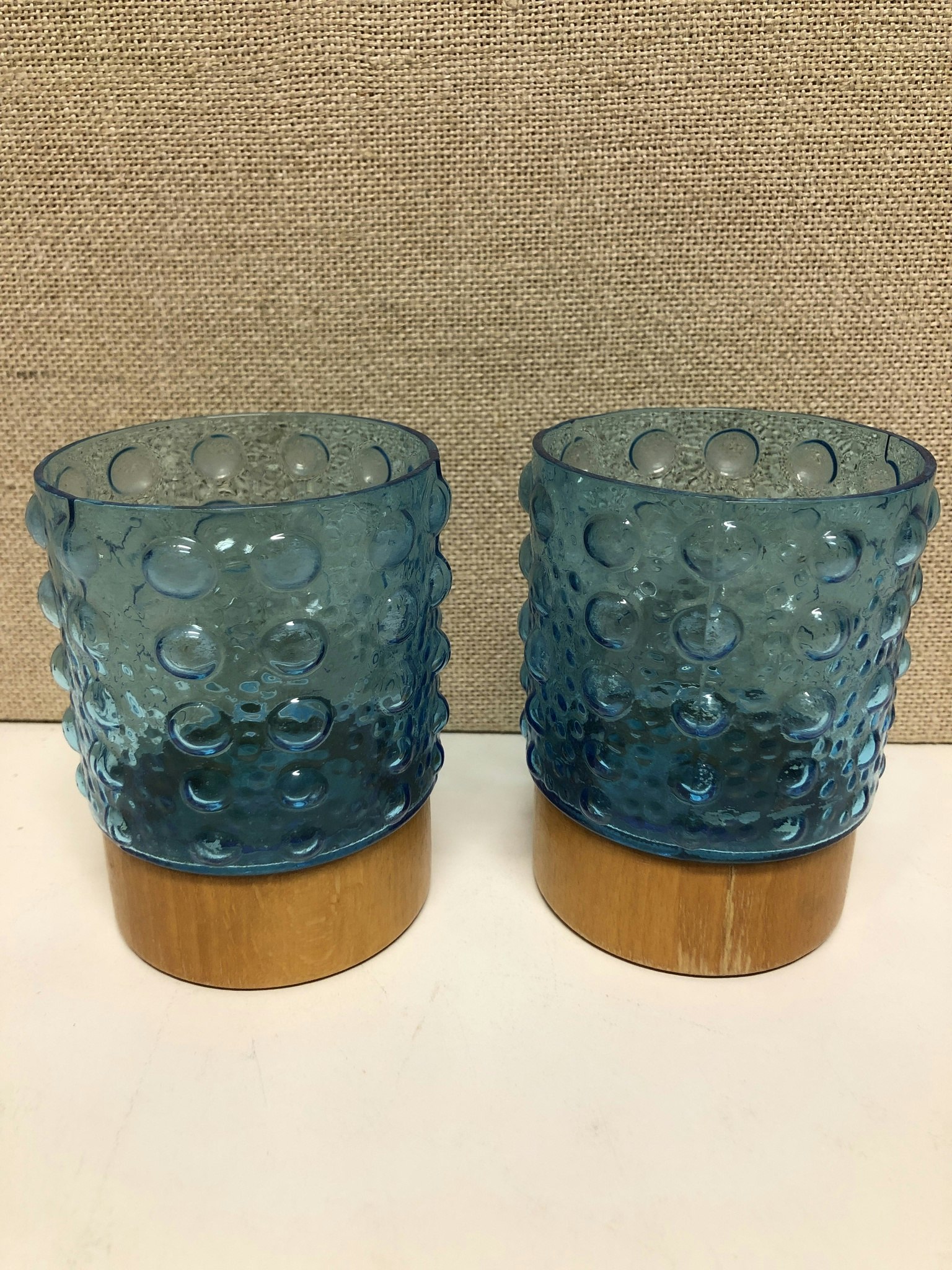 LJUSLYKTOR, ett par, glas, trä 1960/70-tal