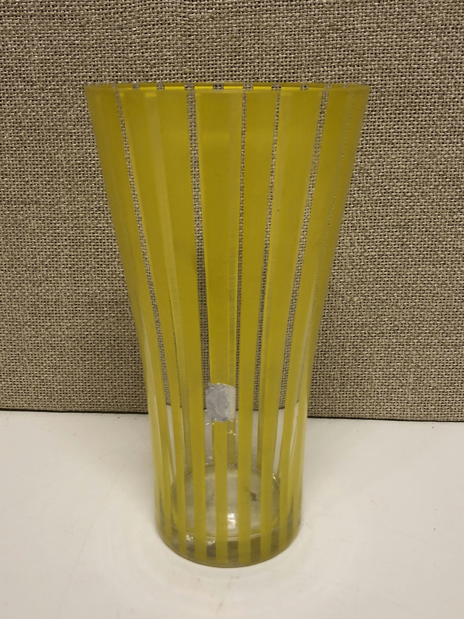 GLAS, Gult "Strikt" Bengt Orup, Johannesfors, 1950-tal.