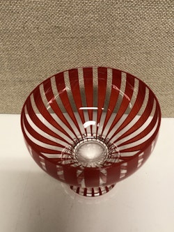 COUPEGLAS, rött "Strikt" Bengt Orup, Johannesfors, 1950-tal.