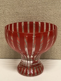 COUPEGLAS, rött "Strikt" Bengt Orup, Johannesfors, 1950-tal.