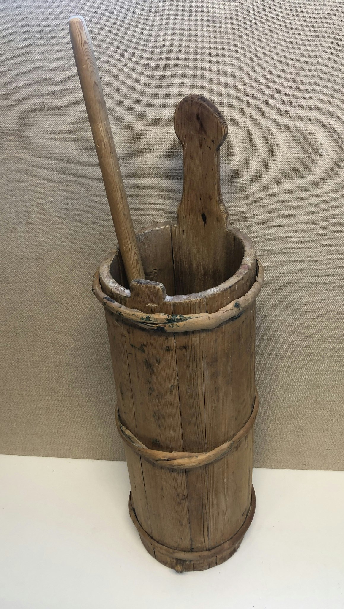 SMÖRKÄRNA, furu, allmoge, 1800-tal.