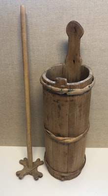 SMÖRKÄRNA, furu, allmoge, 1800-tal.