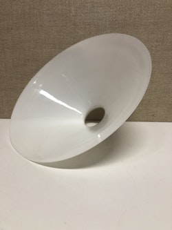 KUPA, skomakarlampa, glas, 1900-talets början.