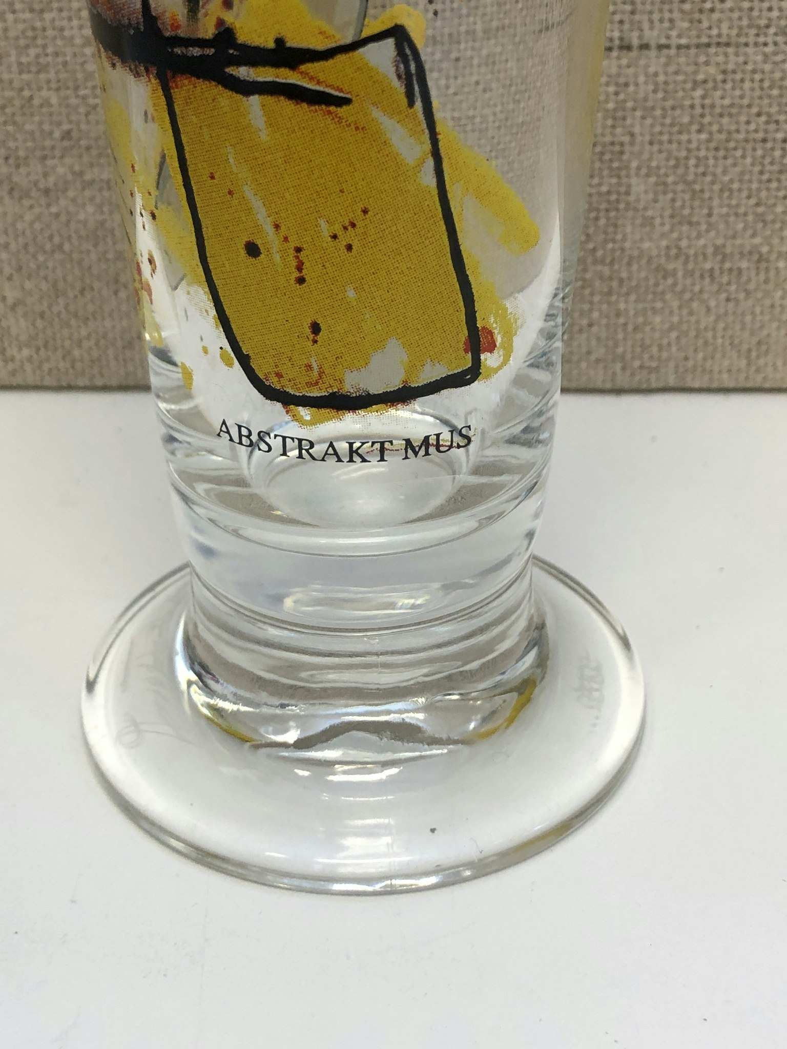 ÖLGLAS, Lasse Åberg.
