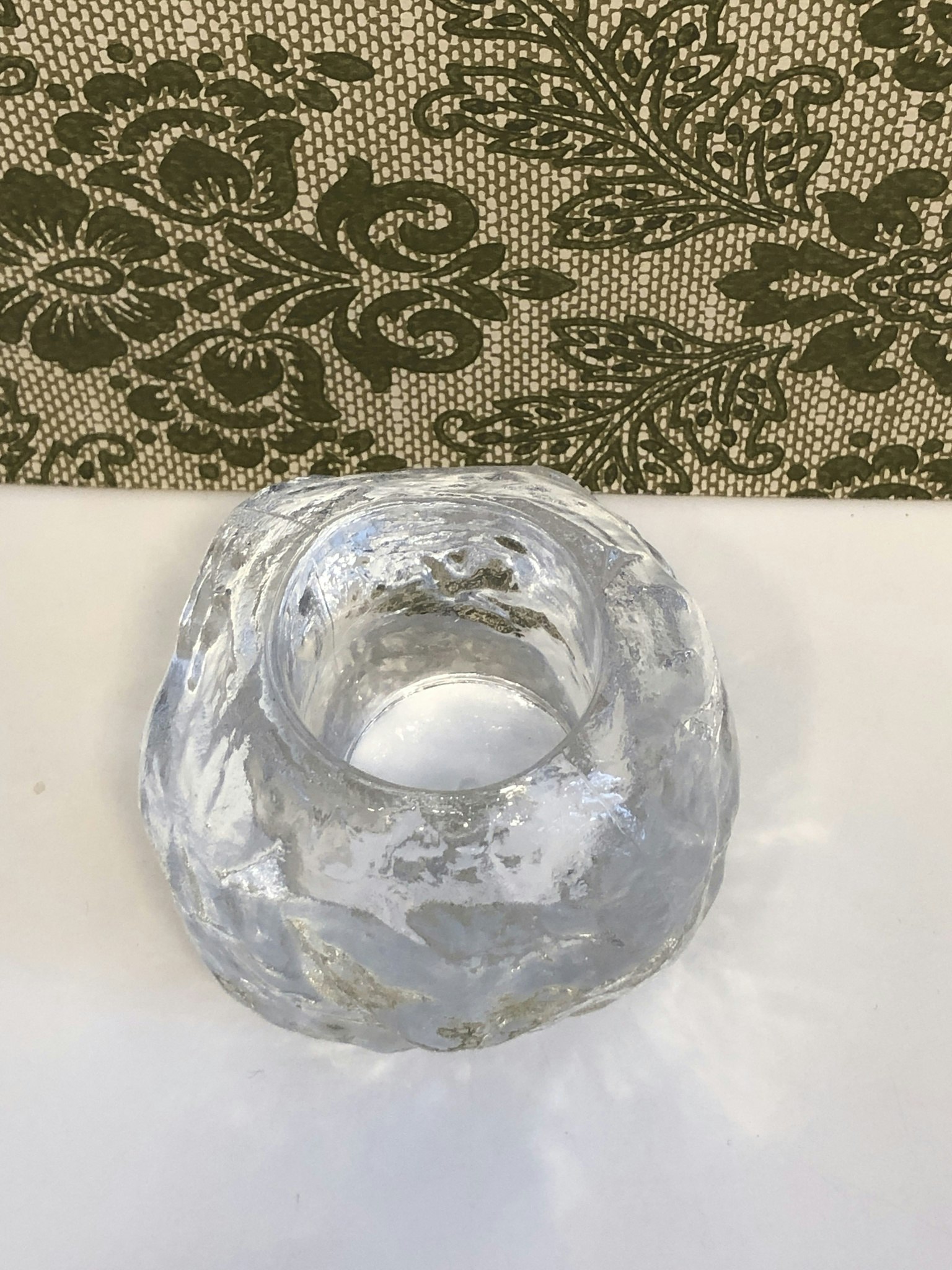 LJUSLYKTA, glas, " Snö boll" Ann Wolff, Kosta Boda.