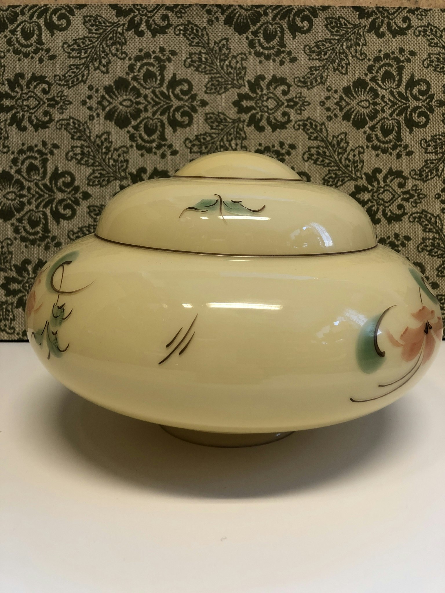 KUPA, glas,  taklampa, 1900-talets andra kvartal.