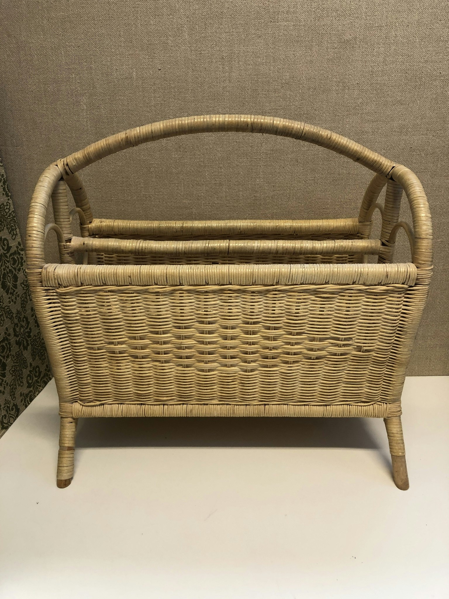 NEWSPAPER BASKET, rattan, second half of the 20th century.