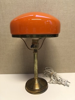 STRINBERGSLAMPA, mässing/glas, 1900-talets första hälft.