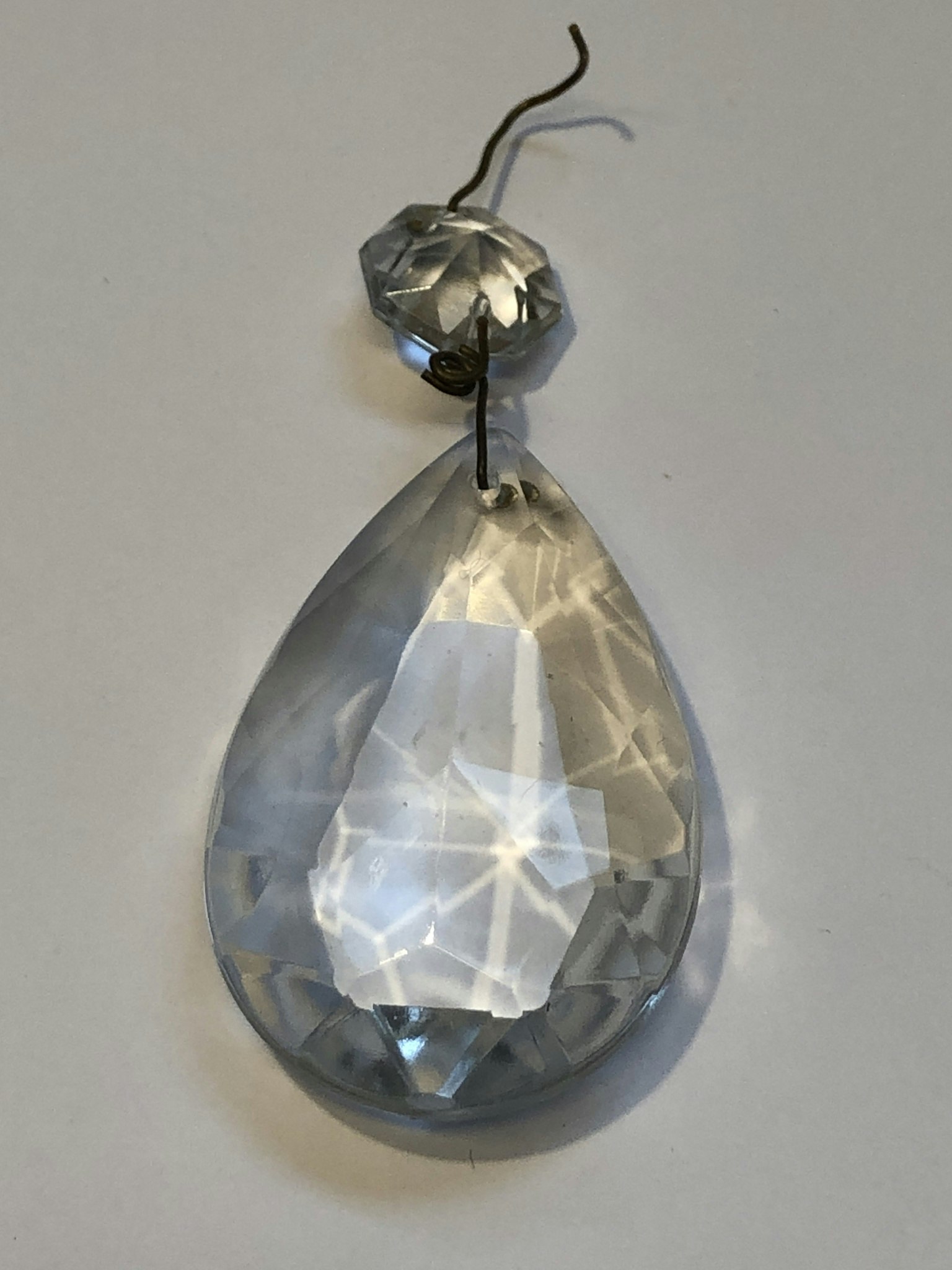 PRISMA, glas, droppe, 1900-talets mitt.