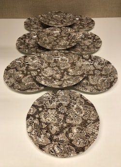 APPETIZER PLATES, 10 pcs. "Gain Borough" England.