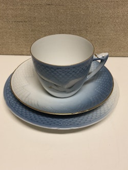 KAFFEKOPP, FAT, ASSIETT, porslin, "Måsen" Bing & Gröndahl, Danmark.