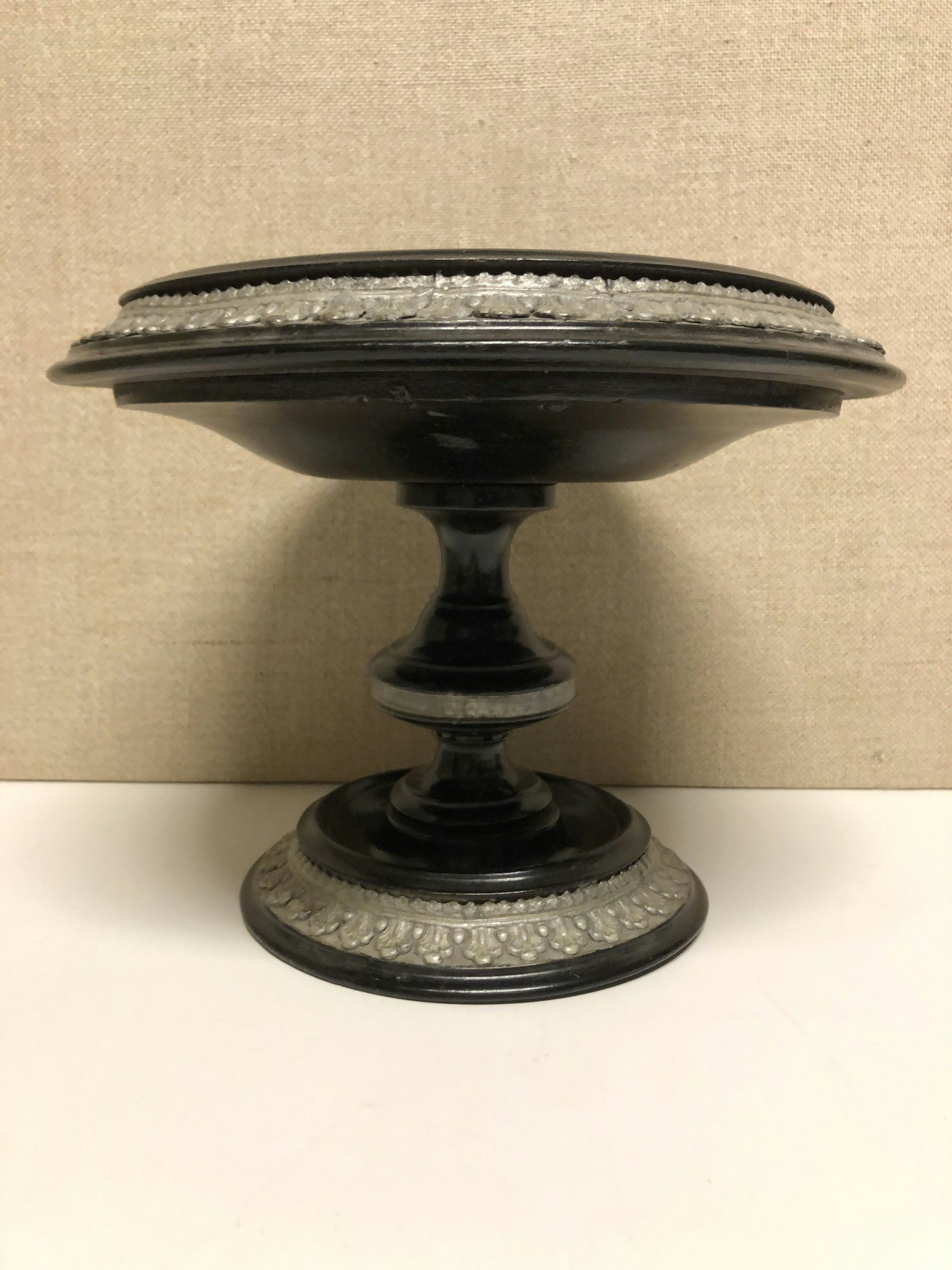 TAZZA, trä/metall, 18/1900-tal.