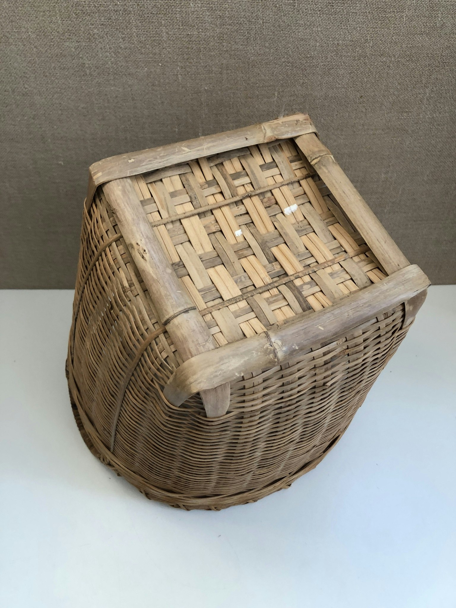WASTE WASTE, rattan, second half of the 20th century.