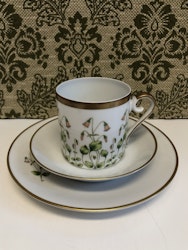 KAFFEKOPP, FAT, ASSIETT, porslin," Linnaea Borealis", Hackefors, Sweden.