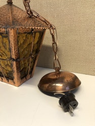 TAKLAMPA, koppar/glas, 1900-talets andra hälft.