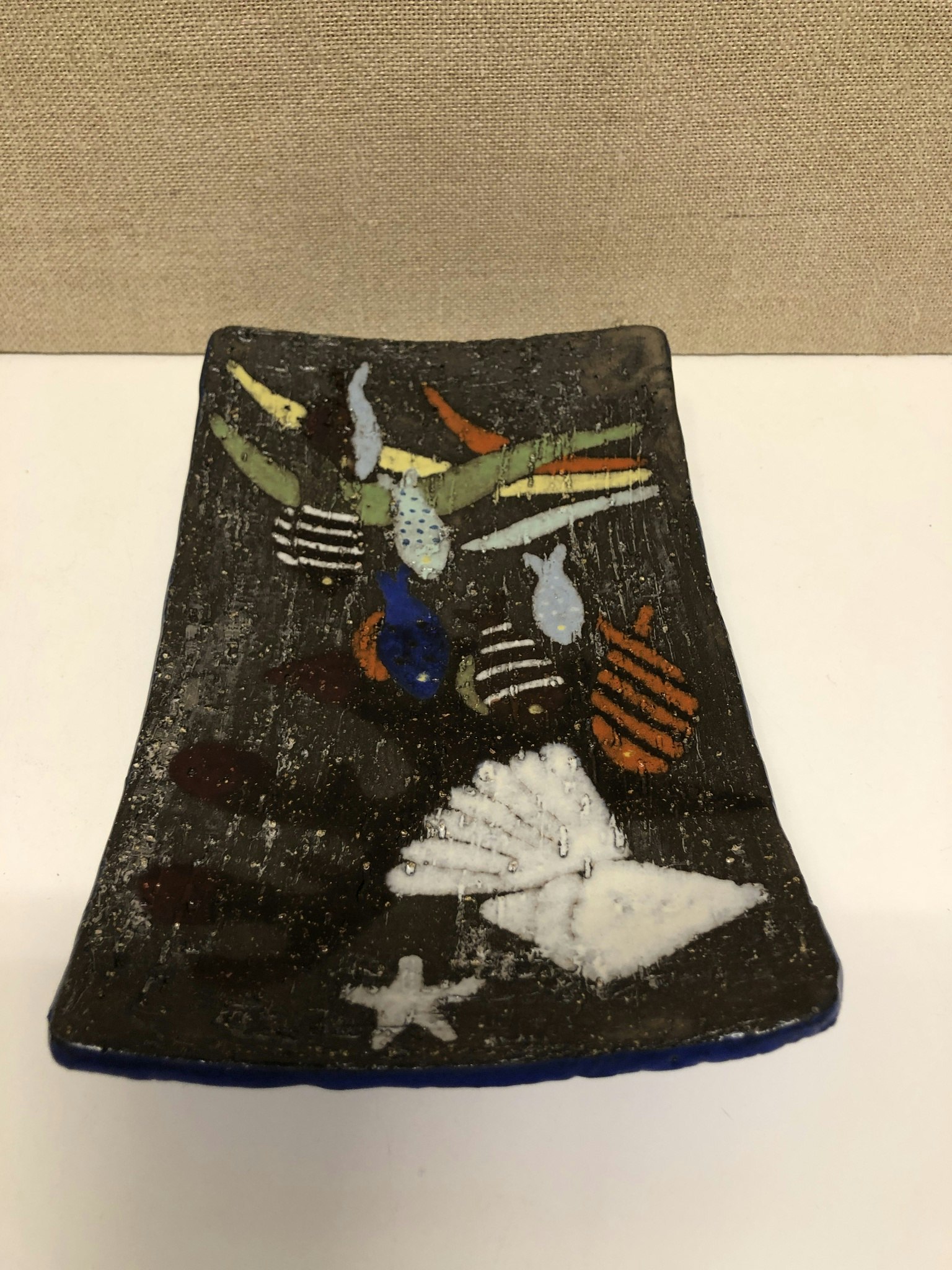 ANNA-LISA THOMSON. Dish, stoneware, "Spectra", Uppsala Ekeby, 1950s/60s.
