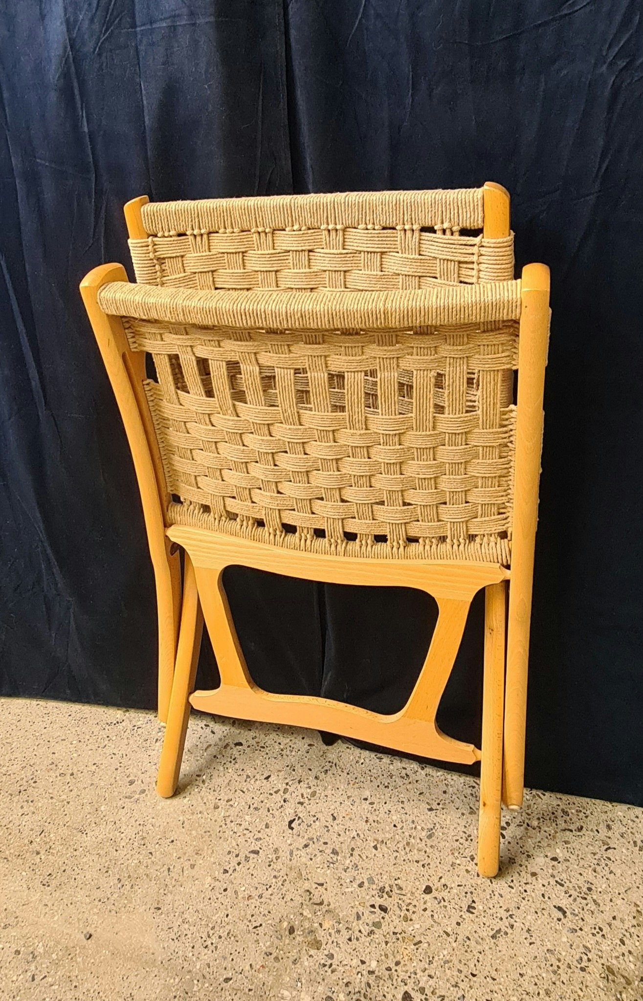 EBERT WELLS. Folding Chair, trä/rep, Jugoslavien, 1969-tal.