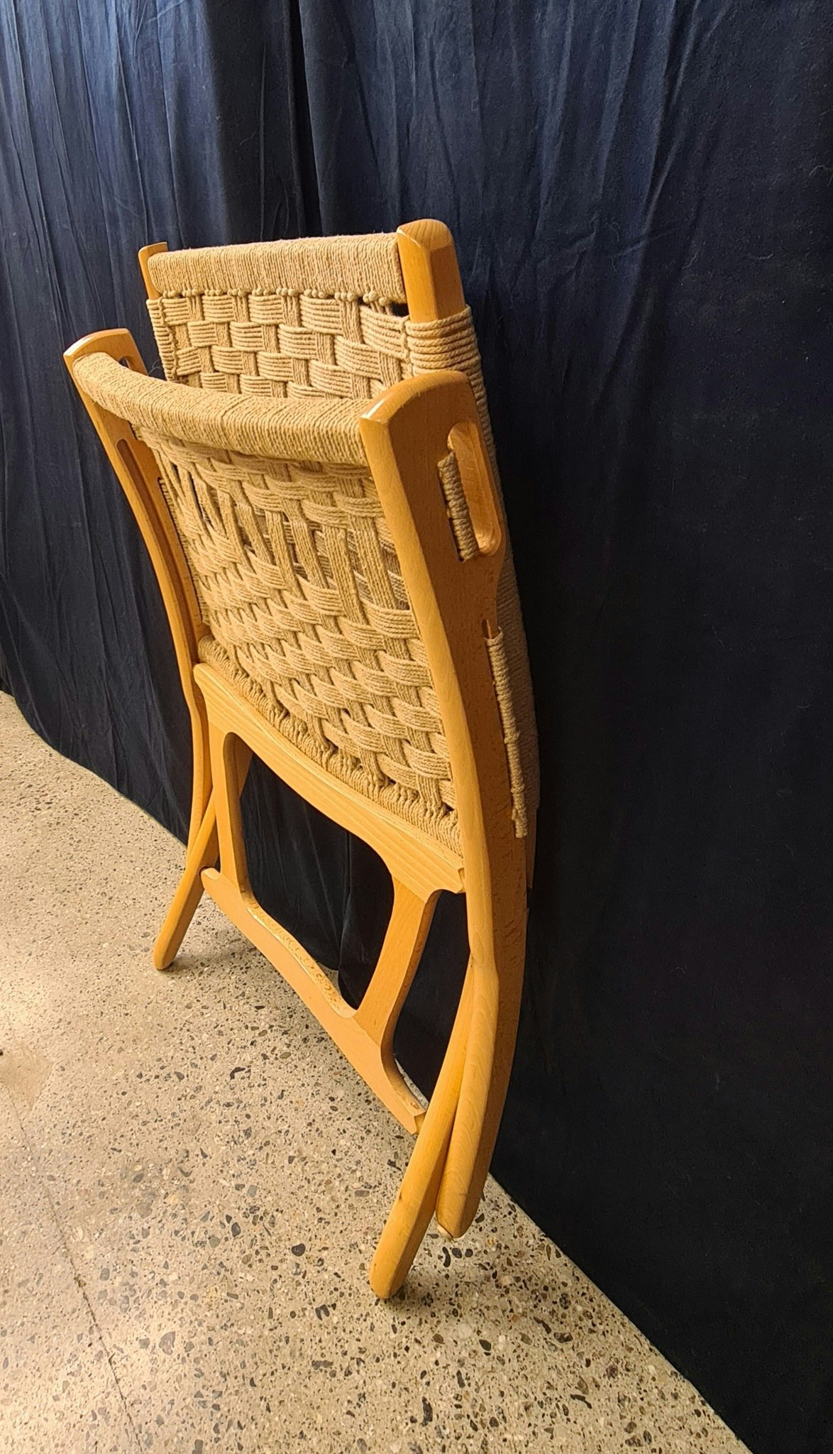 EBERT WELLS. Folding Chair, trä/rep, Jugoslavien, 1969-tal.