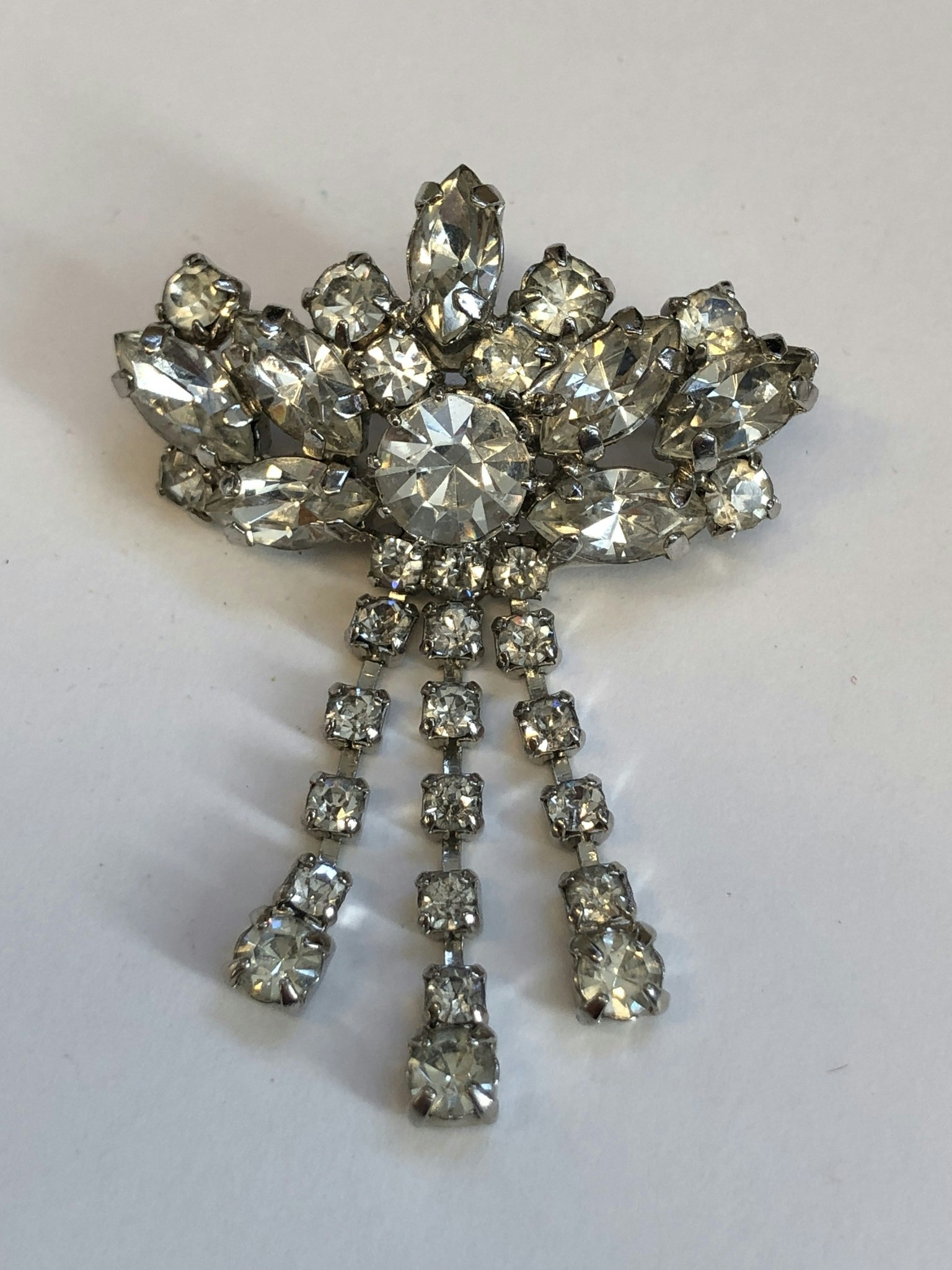 BROSCH Strass, metall, vintage 1900-tal