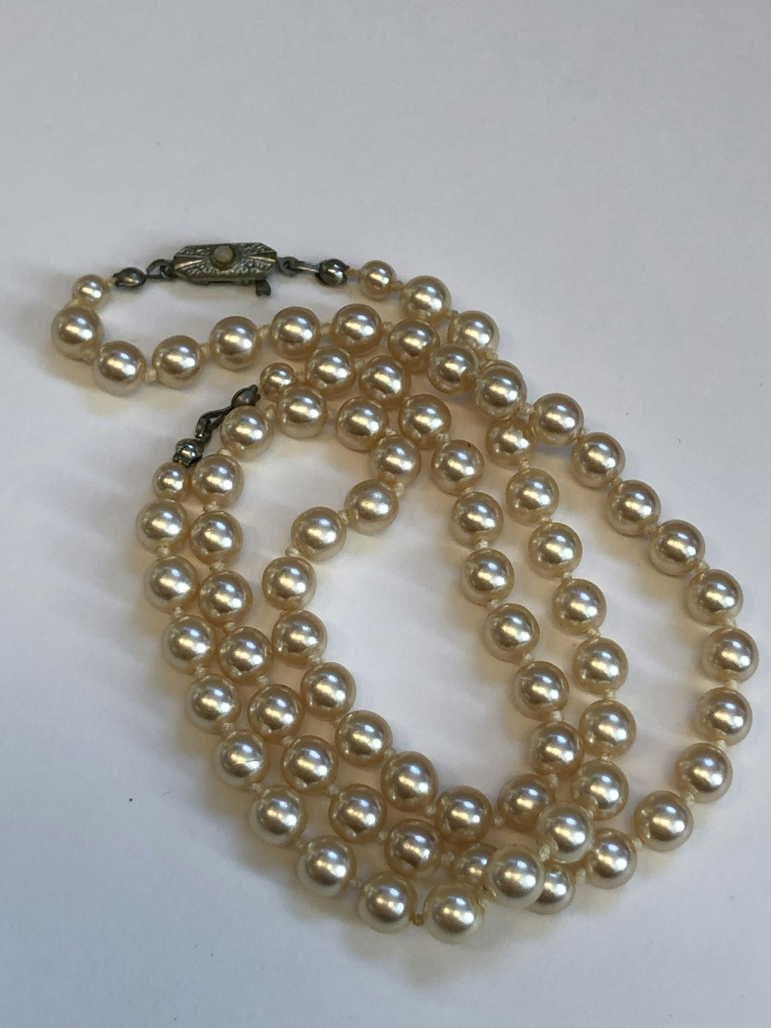 PÄRLHALSBAND, Metall, konstmaterial, Vintage 1900-tal