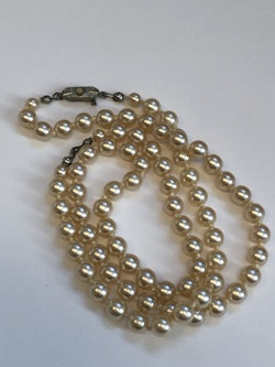 PÄRLHALSBAND, Metall, konstmaterial, Vintage 1900-tal