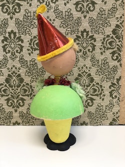 PÅSKFIGUR/GODISGÖMMA, papper, 1950/60-tal.