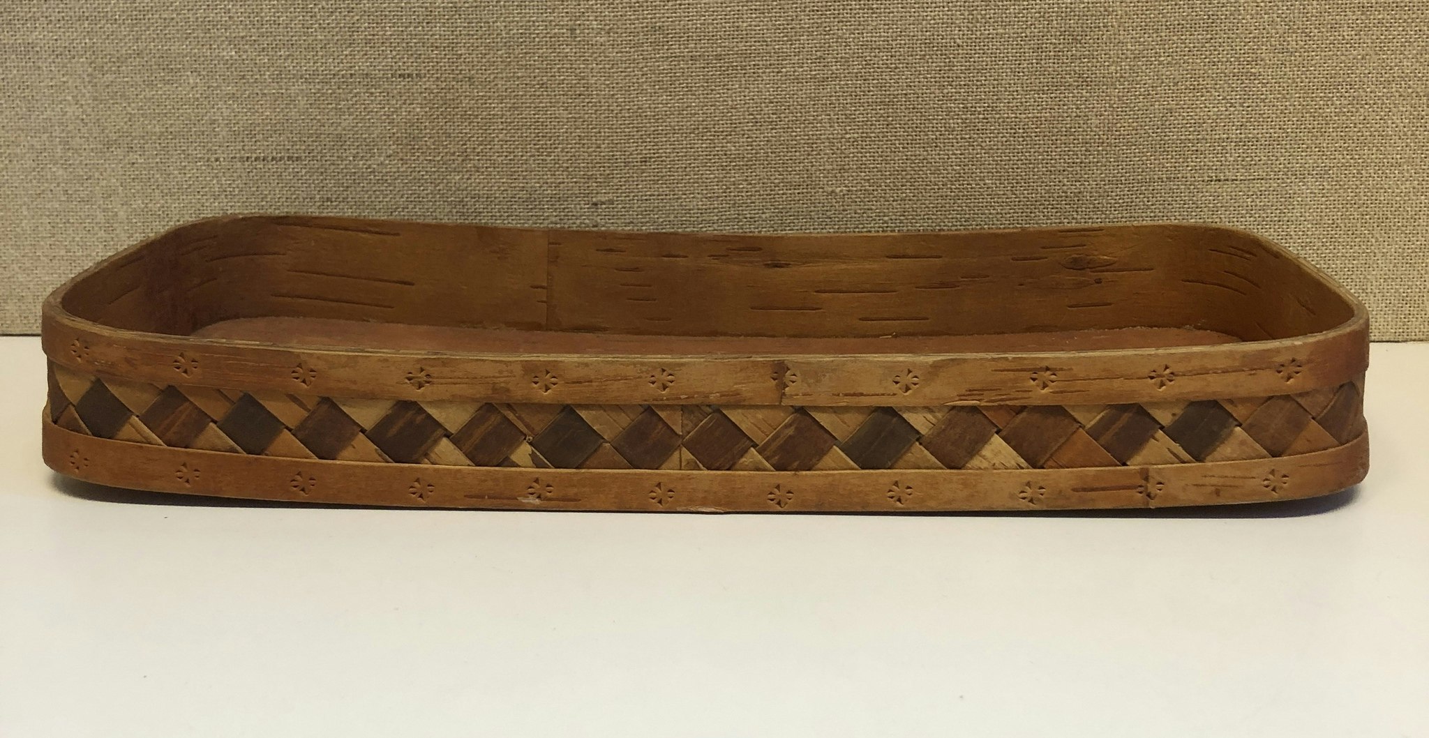 BRICKA/BRÖDFAT, näver, 1983.