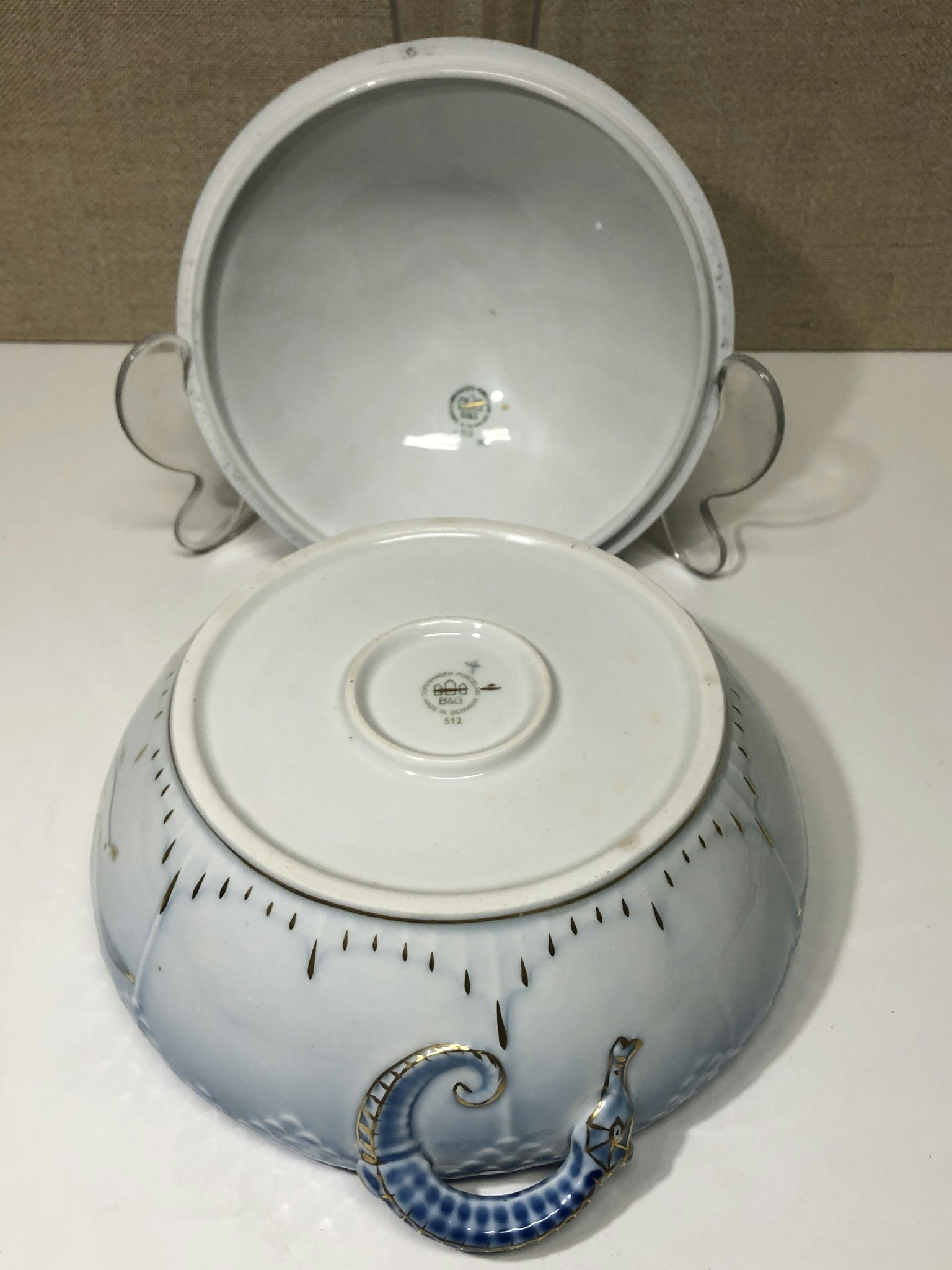 TERRIN WITH LID, porcelain, "The Seagull", Fanny Garde, Bing & Grondahl, Denmark.