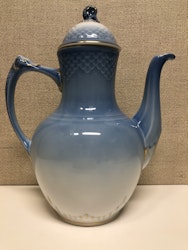 COFFEE POT, porcelain, "The Seagull", Fanny Garde, Bing & Grondahl, Denmark.