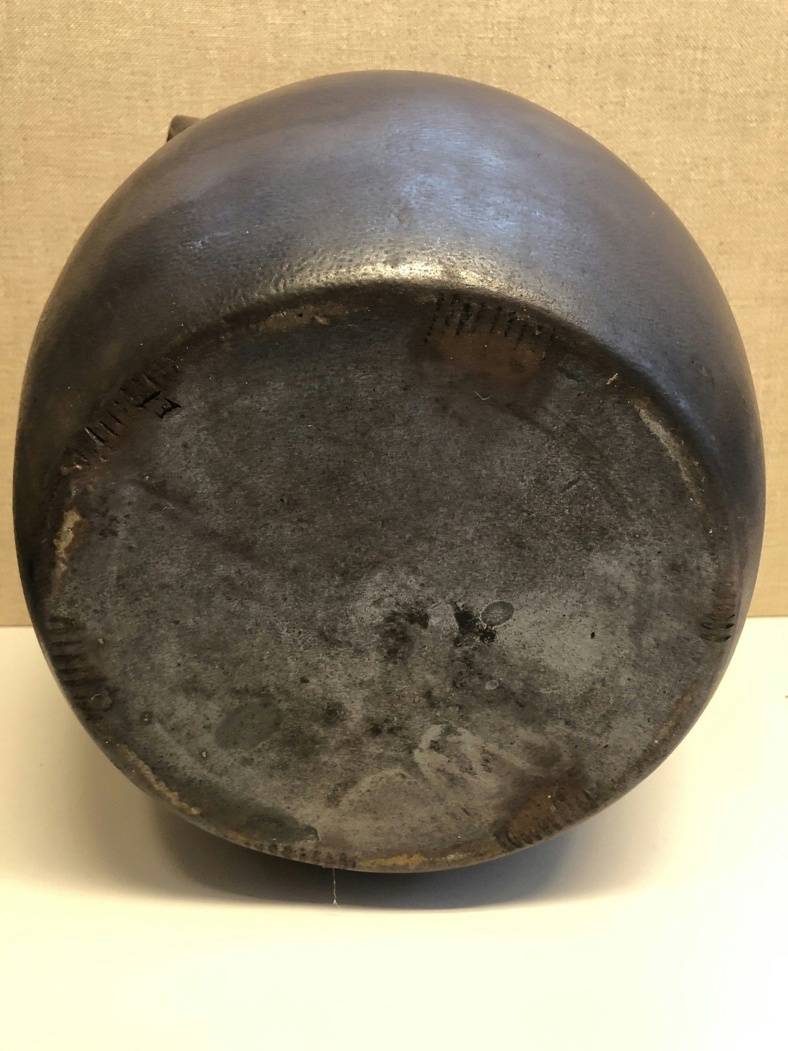 HÖGANÖSKRUKA, keramik, 15 liter, 1900-talets första hälft.