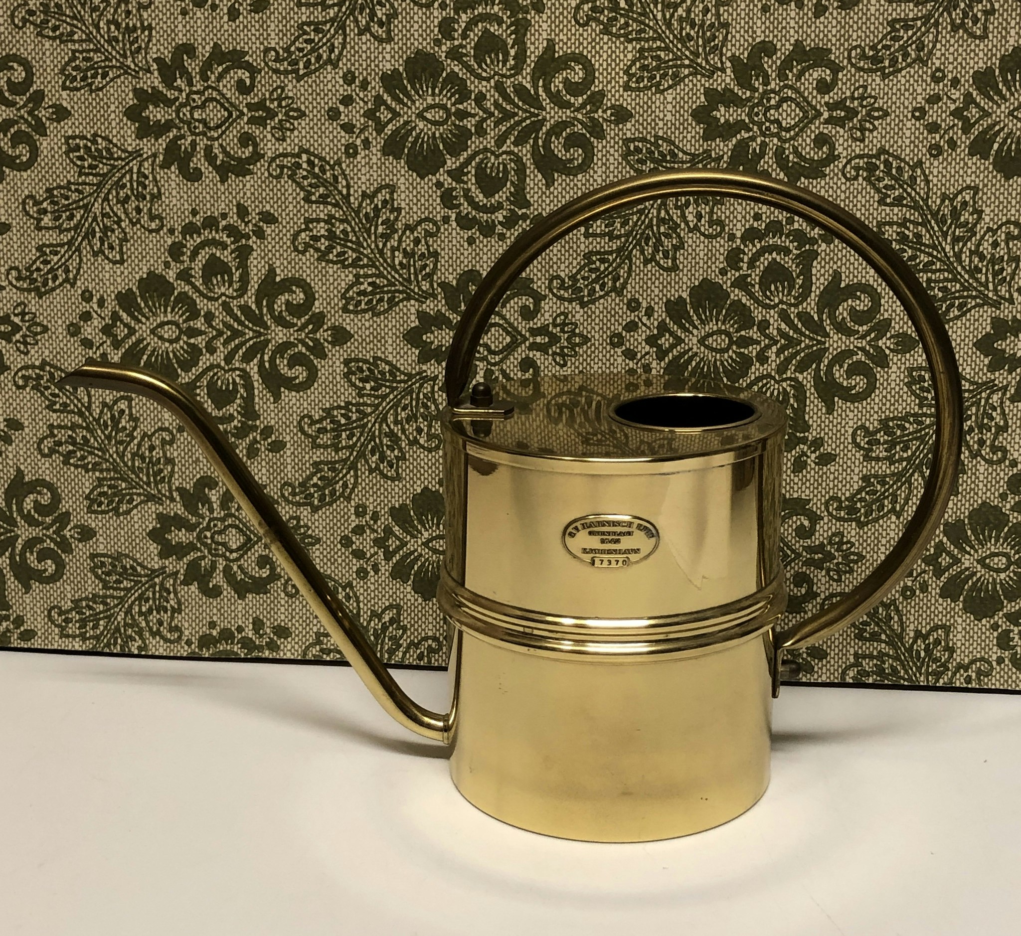 WATERING JUG, brass, GV Harmisch, no. 17370, Copenhagen.