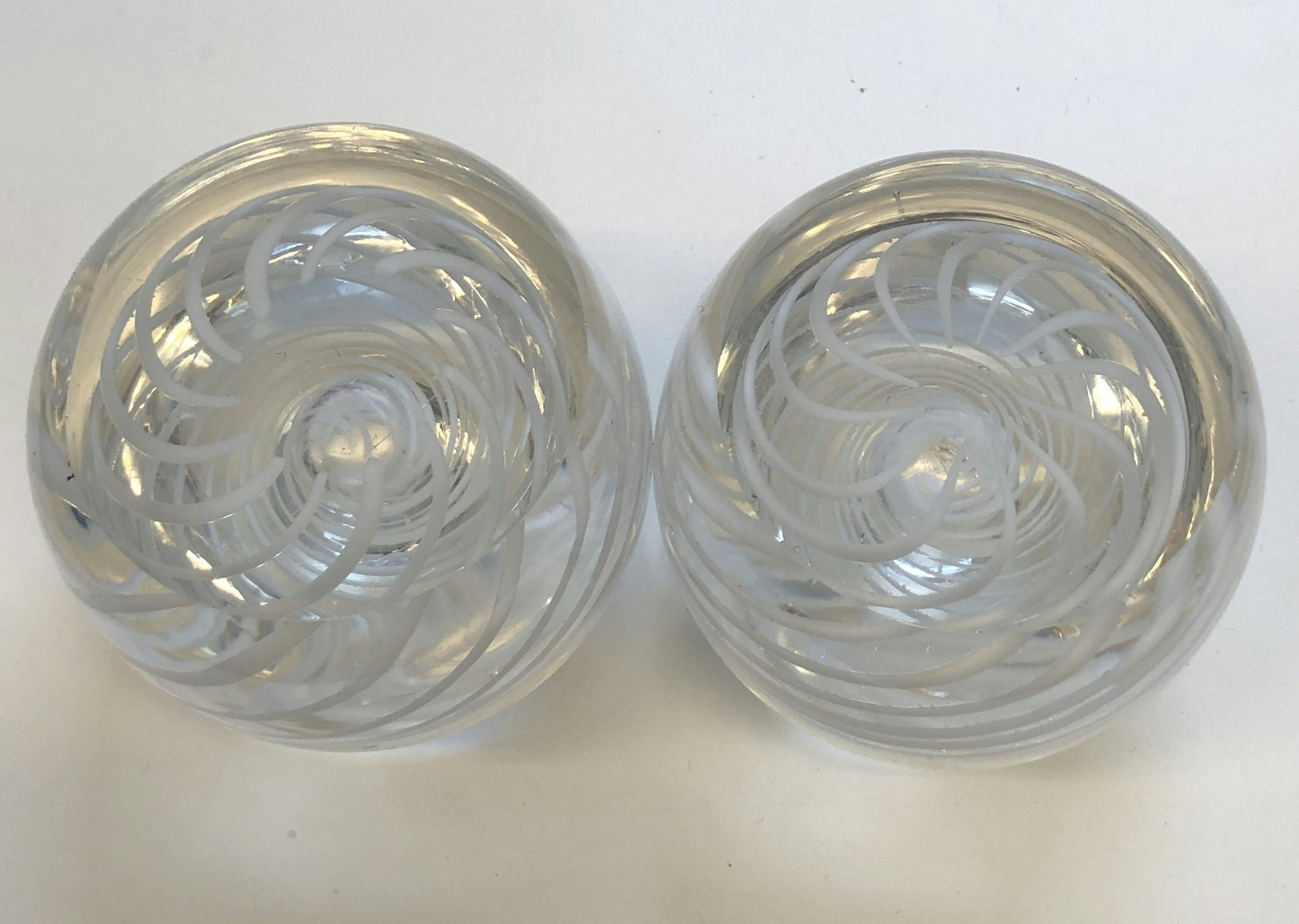 LJUSSTAKAR, ett par, glas, 1900.talets andra hälft.