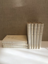 BOKBAND, 8 st. Svenska Litteraturens Pärlor, Åhlen & Holms boktryckeri, 1928.