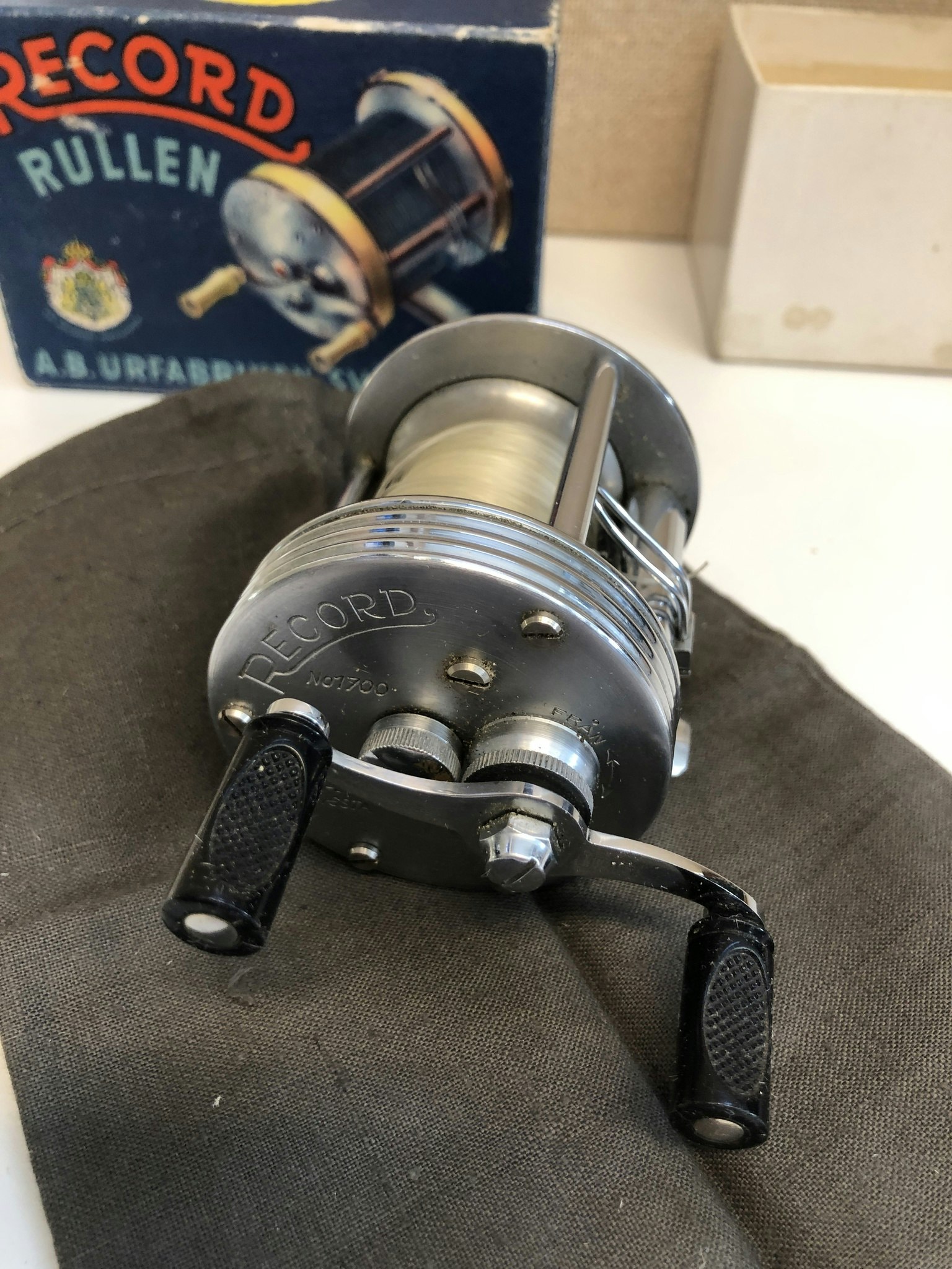 FISKERULLE, Record no. 1700, A.B. Urfabriken Svängsta.