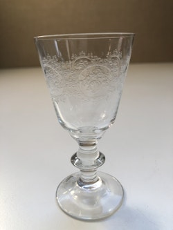 SNAPSGLAS, glas, Eke/ "Elon", Kosta.