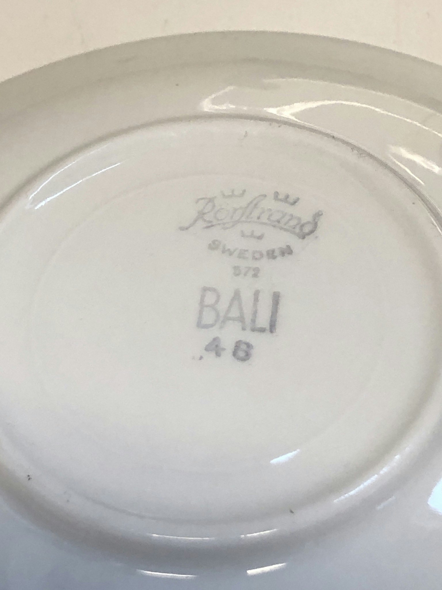 KAFFEKOPP MED FAT SAMT ASSIETT, "Bali", Rörstand, 1900-talets mitt.