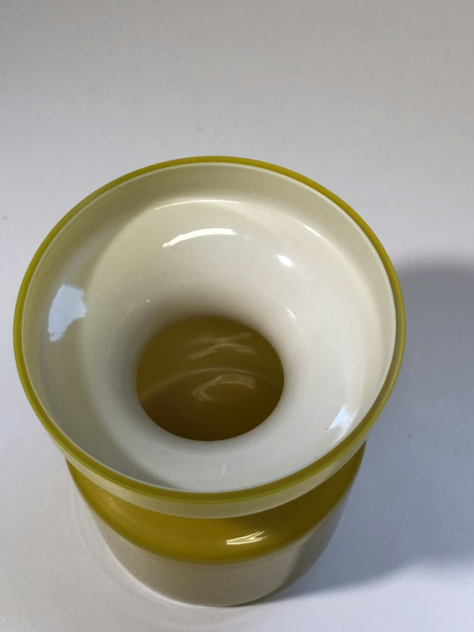 P.O. STRÖM. Vas, glas, Alsterfors, signerad.
