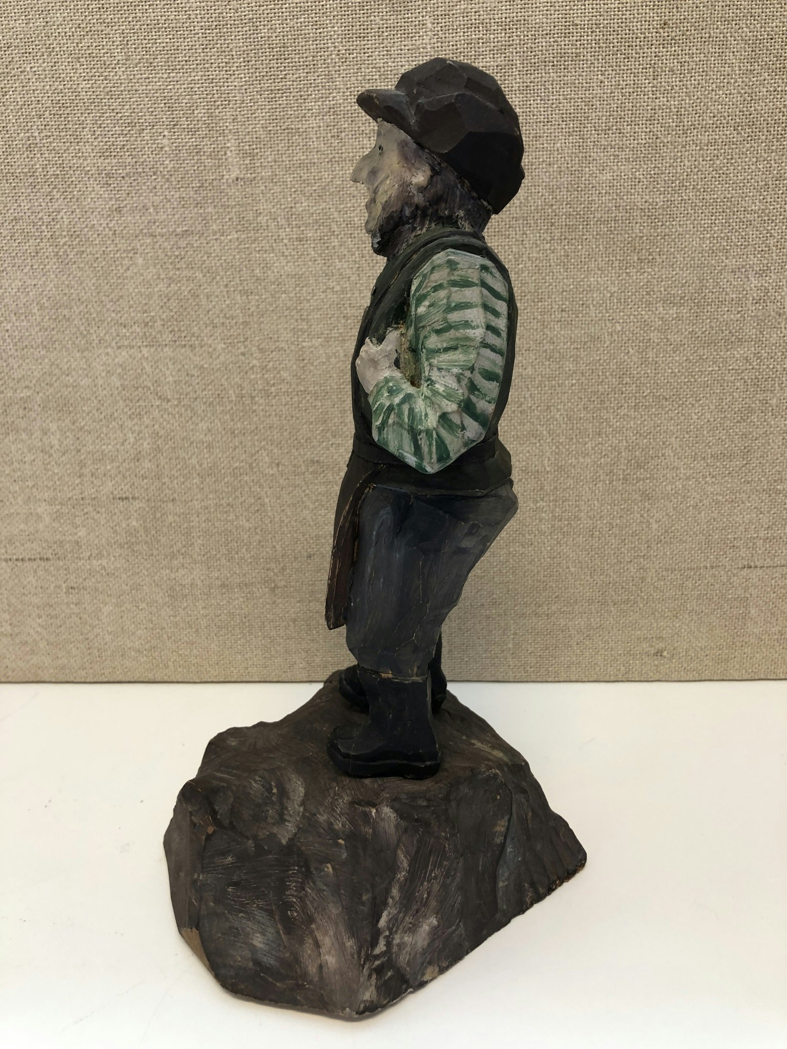 SKULPTUR, trä, smed, daterad 1920.