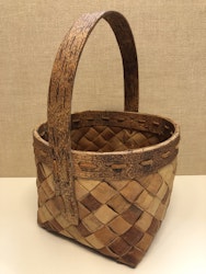 BASKET WITH HANDLE, birch, signed and dated 1987.