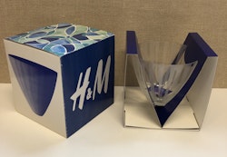 MARGARETA HENNIX. Skål, glas, H&M 50 years, Rejmyre, originalkartong, signerad.
