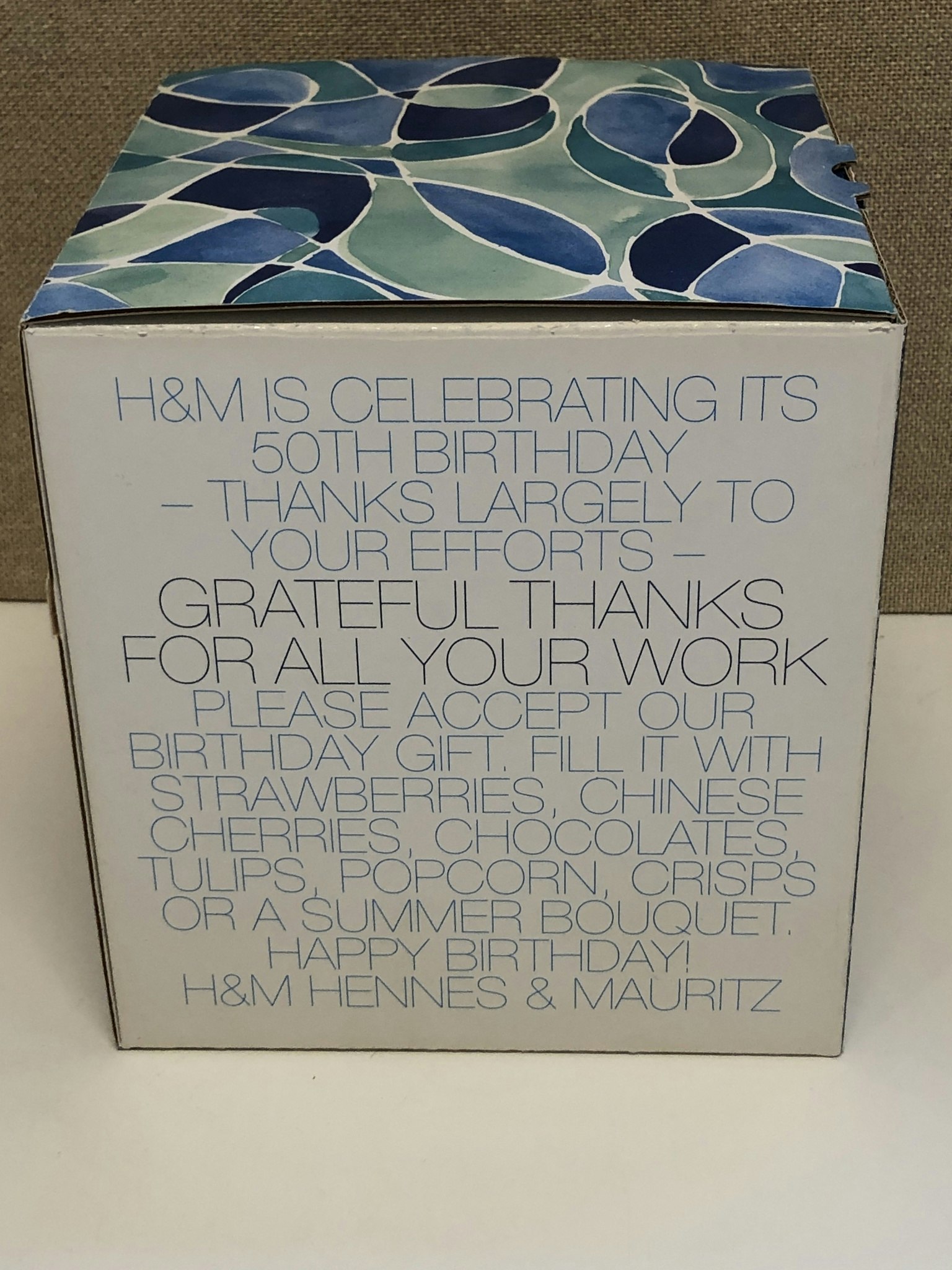 MARGARETA HENNIX. Skål, glas, H&M 50 years, Rejmyre, originalkartong, signerad.