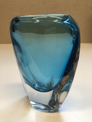 W JOHANSSON. Vase, glass, Orrefors, signed.