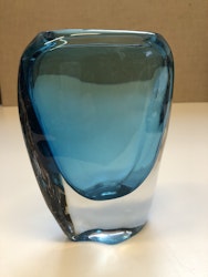 W JOHANSSON. Vase, glass, Orrefors, signed.