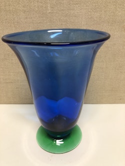 ERIKA LAGERBIELKE, Vas glas, "LOUISE" Orrefors, 1900-talets andra hälft.