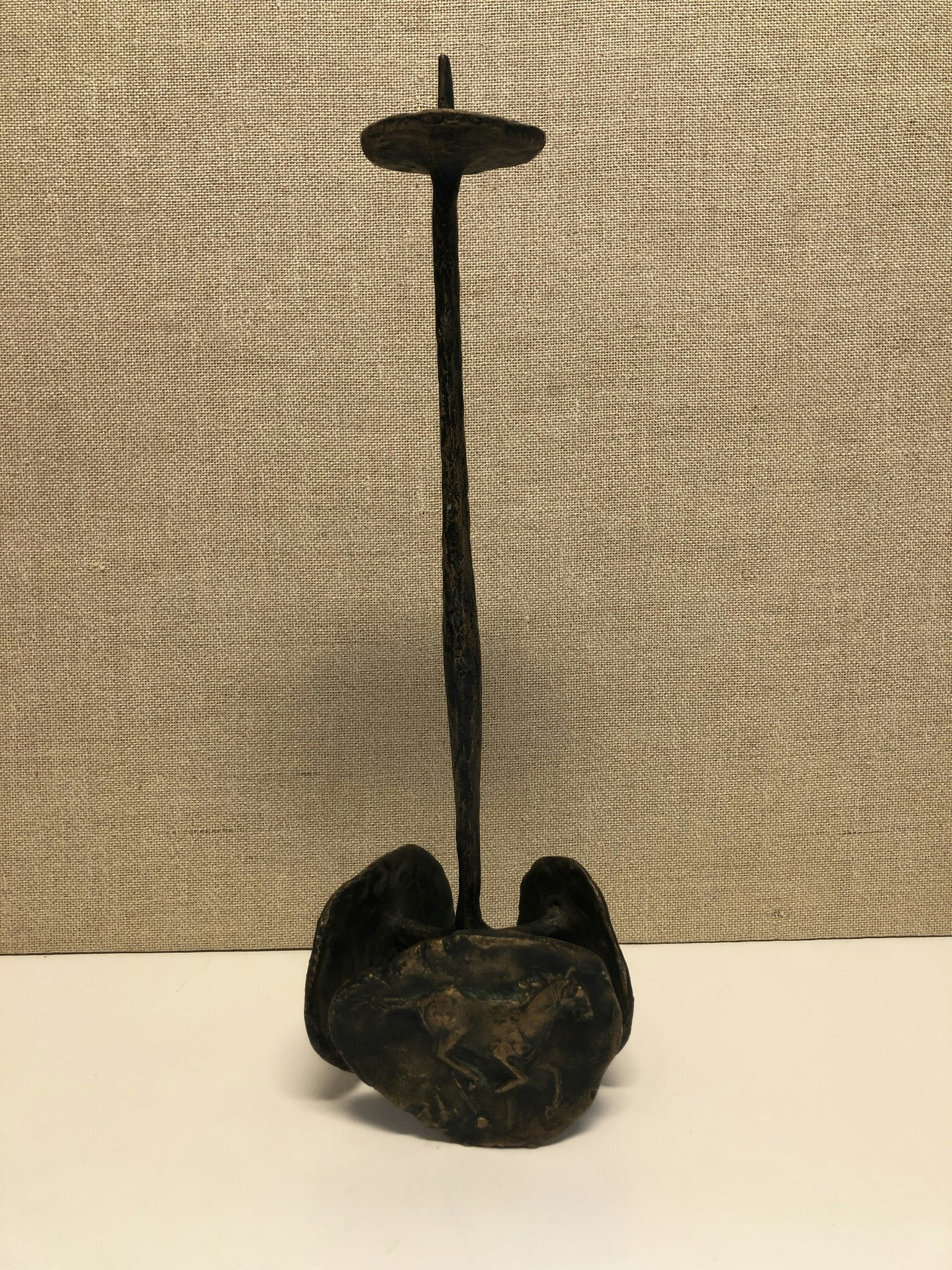 LJUSSTAKE, brons, 1900-talets andra hälft.