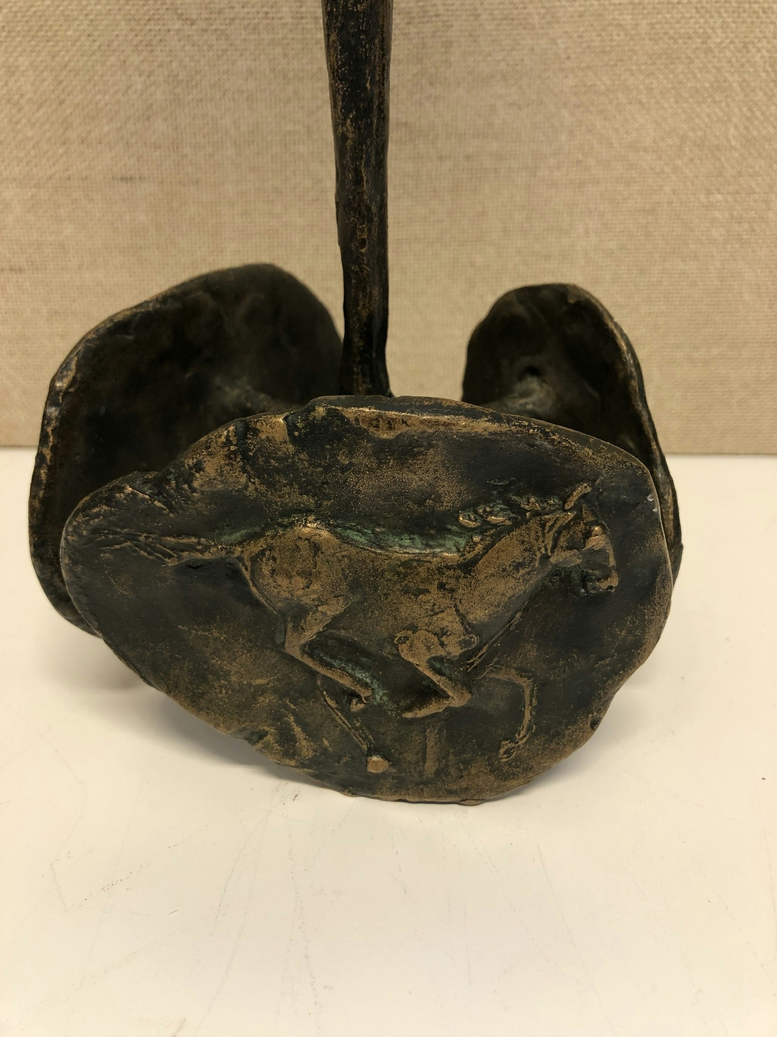 LJUSSTAKE, brons, 1900-talets andra hälft.